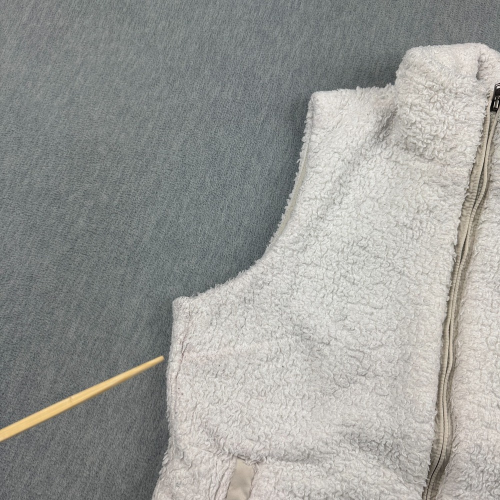 Patagonia Vest Women Small White Los‎ Gatos Fleece Full Zip Fuzzy Pocket 25215 - Picture 8 of 13